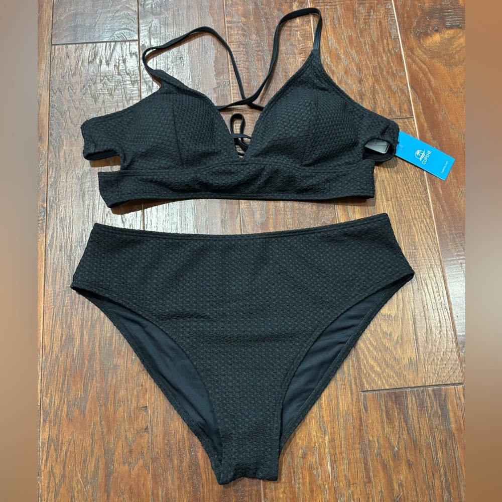 Cupshe Black Crisscross Bikini Set